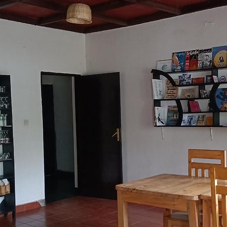 Colibri Taverne & Guest House Gisenyi Eksteriør bilde