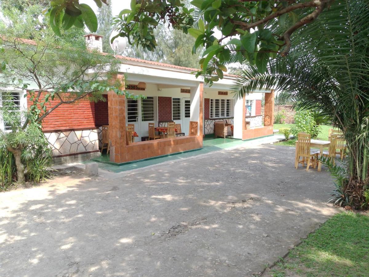 Colibri Taverne & Guest House Gisenyi Eksteriør bilde
