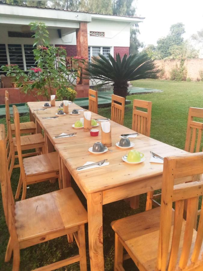Colibri Taverne & Guest House Gisenyi Eksteriør bilde